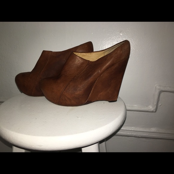 L.A.M.B clogs - Picture 2 of 5